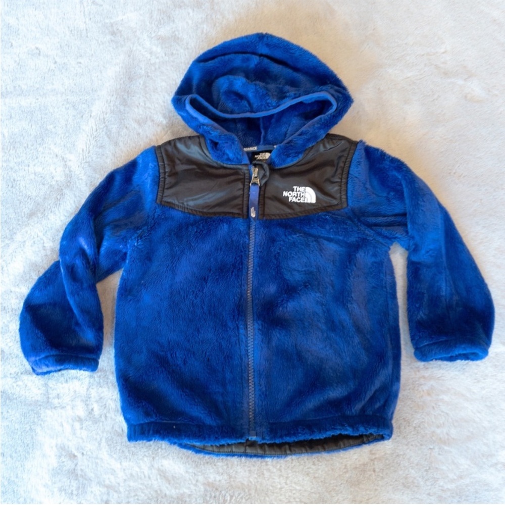 The North Face Royal Blue and Black Fleece Oso Jacket